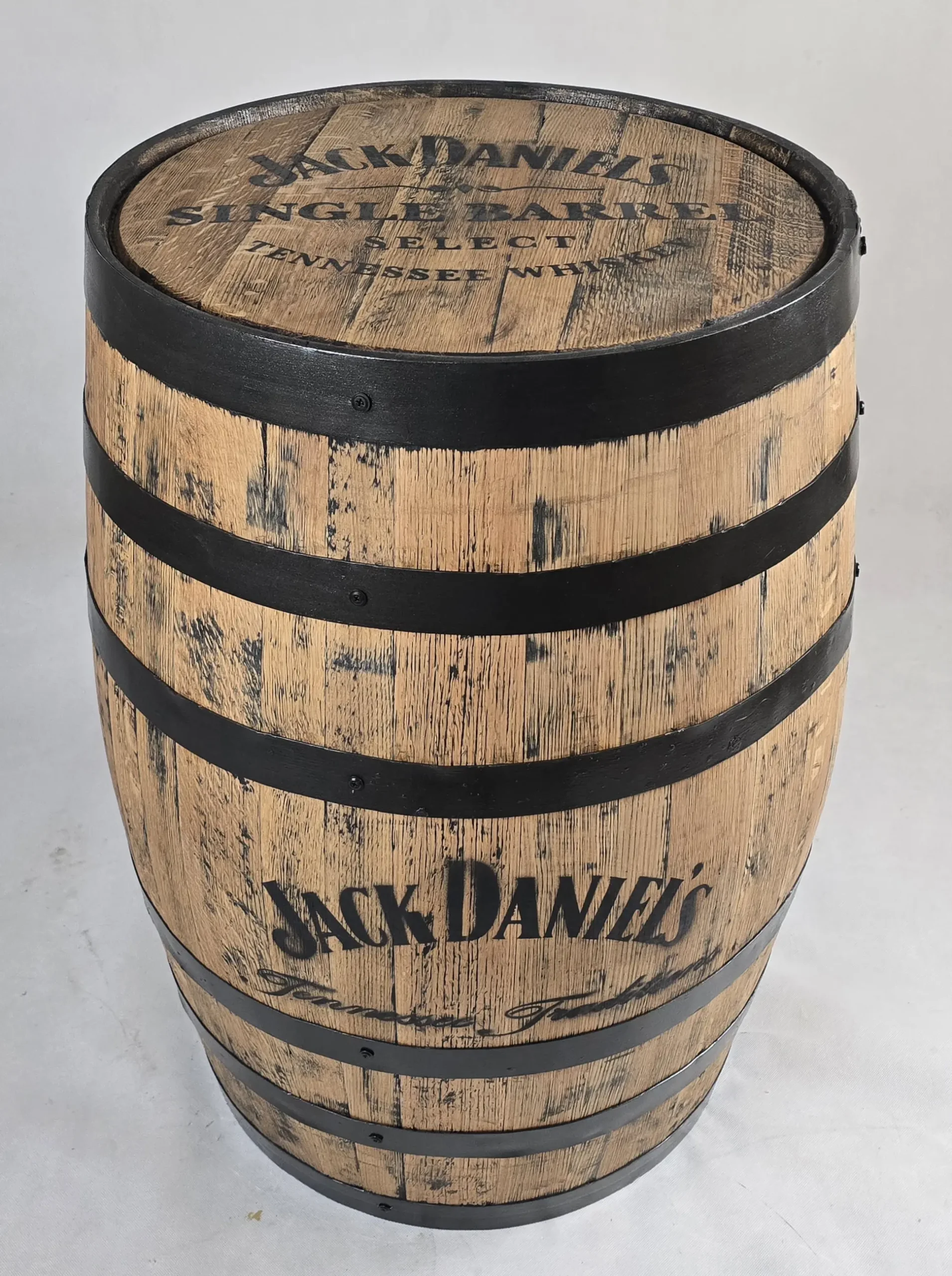 Beczki-debowe-beczka-dębowa-Jack-Daniels-Ballentines-Jib-Beam-Tullamore-po-whiskey-whisky-bourbonie-oryginalne-szkodzkie-ze-szkocji-irlandzkie-irlandi-po-alkoholu-na-deszczowke (107) 200 litrowa odrestaurowana beczka dębowa po whiskey - Jack Daniels - obrazek 1