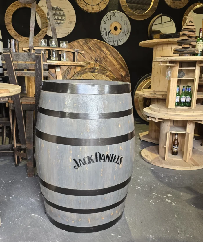225 litrowa odrestaurowana beczka dębowa po winie - szara z napisami Jack Daniels - obrazek 3