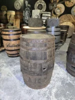 Barek na alkohol z dębowej BECZKI - postarzana, szczotkowana z półką