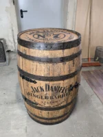 Barek na alkohol z dębowej BECZKI - Jack Daniels szlifowany, opalany i olejowany z lezakami na butelki - obrazek 6