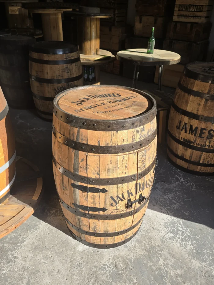 Barek na alkohol wykonany z oryginalnej dębowej 200 litrowej BECZKI po whiskey - obrazek 2
