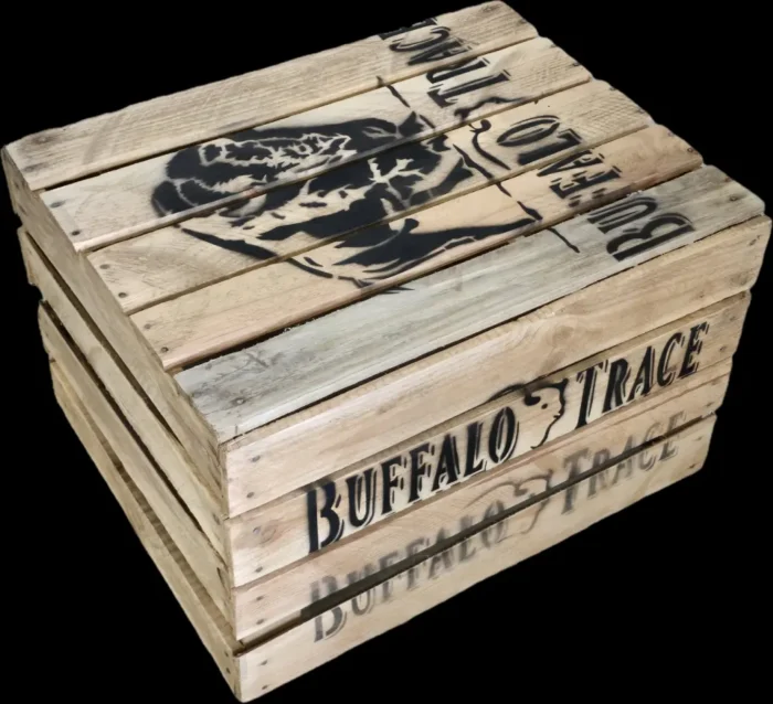 Skrzynka drewniana po owocach jedynka 50x40x30 stolik do leżaków - Buffalo Trace - obrazek 3